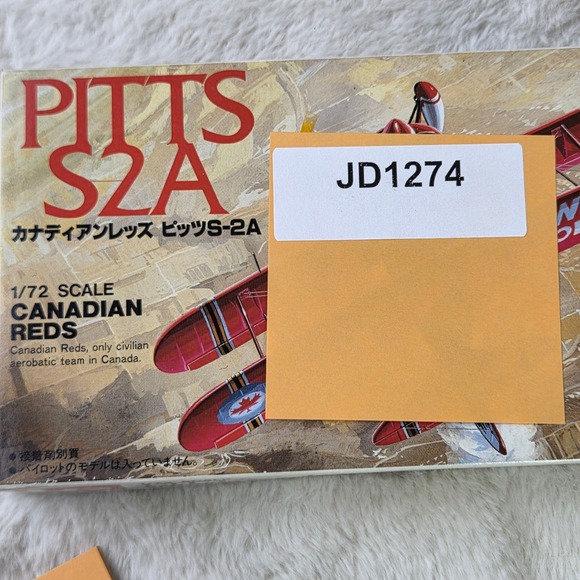 LS 1/72 Scale Pitts S2A Canadian Reds Biplane Model Kit New Open Box - Picture 12 of 12